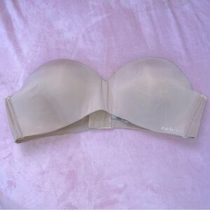 Daisy Fuentes Push Up Bra Padded Strapless Underwire T Shirt Bra Smoothing EUC